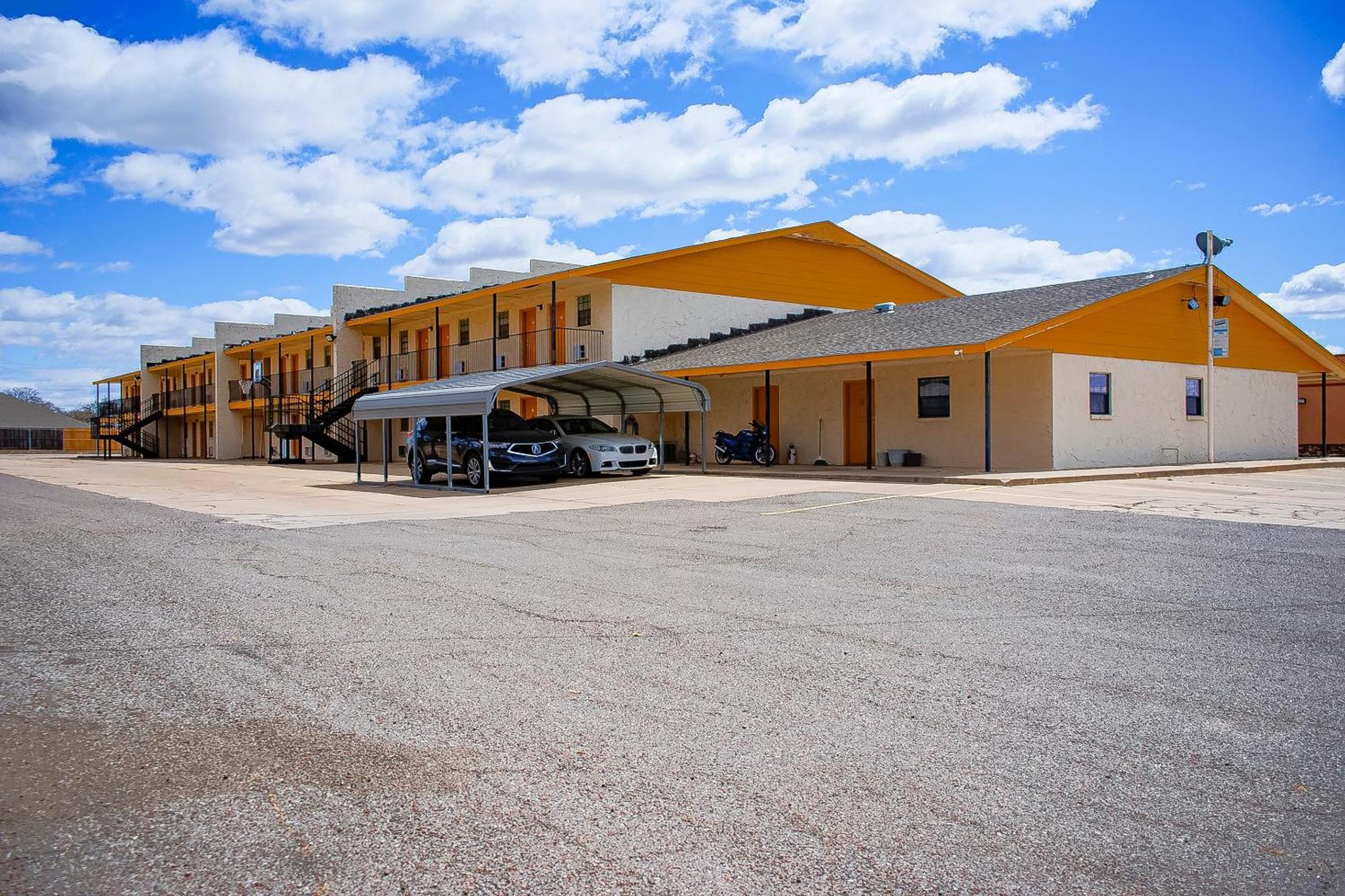 Duncan Inn By Oyo, Ok - Hwy 81 Near Chisholm Casino Екстериор снимка